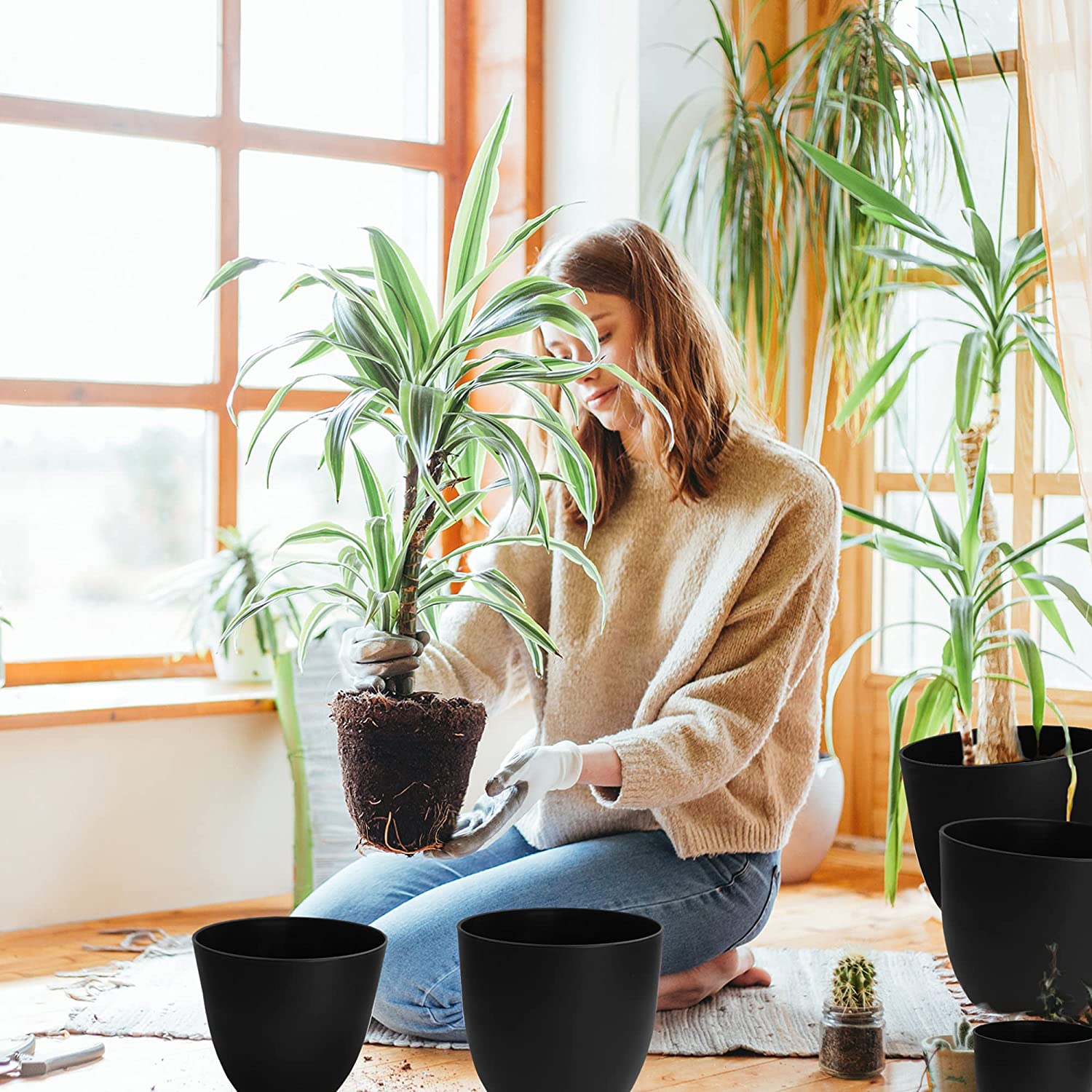 Plastic Planter with Saucers,8/7/6/5.5/5 Inch Flower Pot Indoor Modern Decorative Plastic Pots for Plants with Drainage Hole and Tray for All House Plants, Flowers, and Cactus, Black