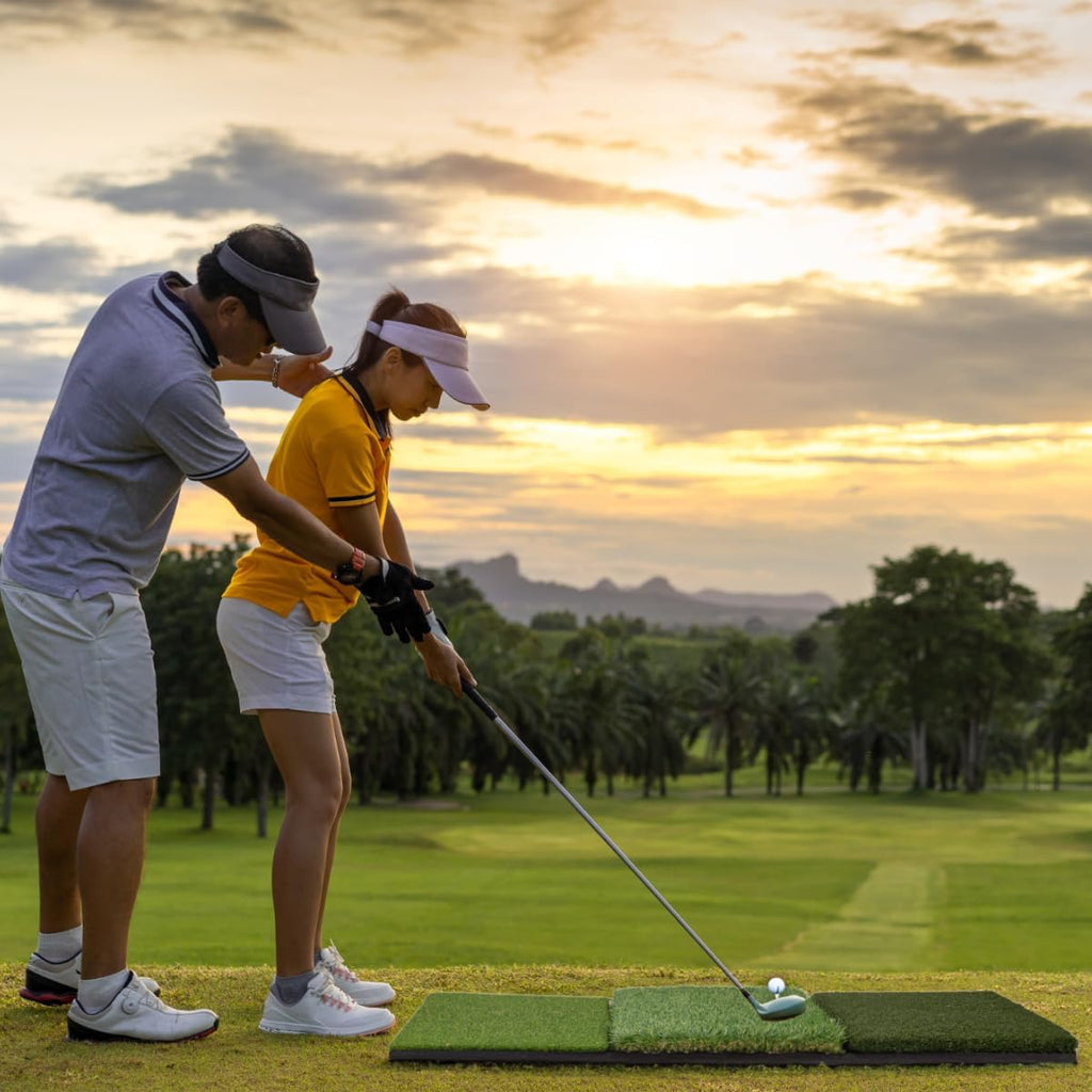 3 in1 Golf Hitting Mat 32 * 17" Golf Practice Mat Indoor Outdoor -Fairway, Rough & Driving Turf-Golf Practice Swing/Chipping Mat