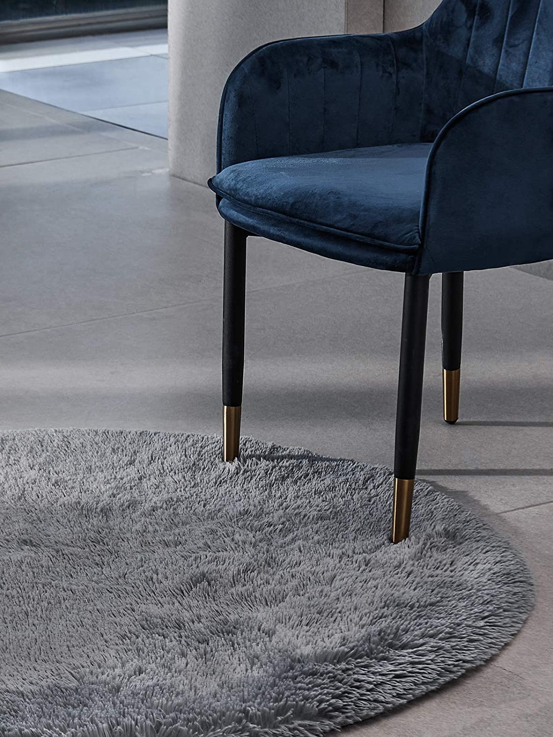 Machine Washable 4x4 Feet Round Area Rug for Bedroom, Dorm Room, Fluffy Soft Faux Fur Rugs Non-Slip Floor Carpet, Kids Nursery Modern Home Decor Grey